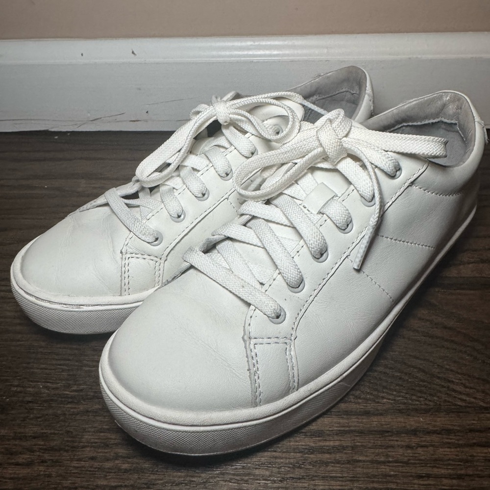 L.L. Bean Women's White Sneakers